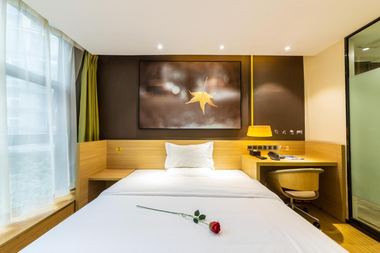Iu Hotel Chongqing Jiefangbei Dış mekan fotoğraf