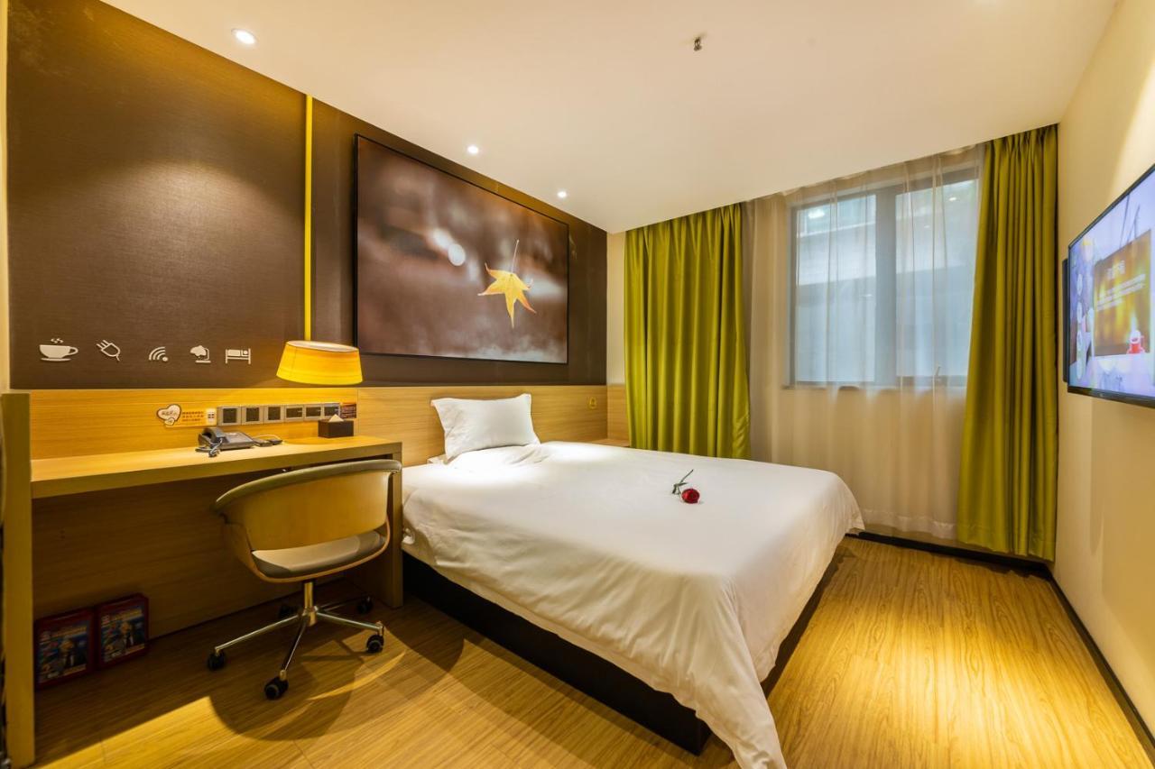 Iu Hotel Chongqing Jiefangbei Dış mekan fotoğraf