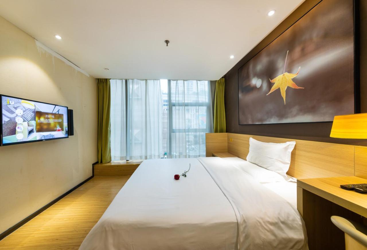 Iu Hotel Chongqing Jiefangbei Dış mekan fotoğraf